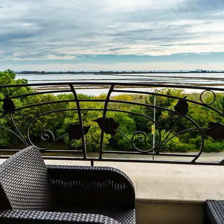 Milano 3* Burgas Stad