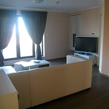 Milano 3*