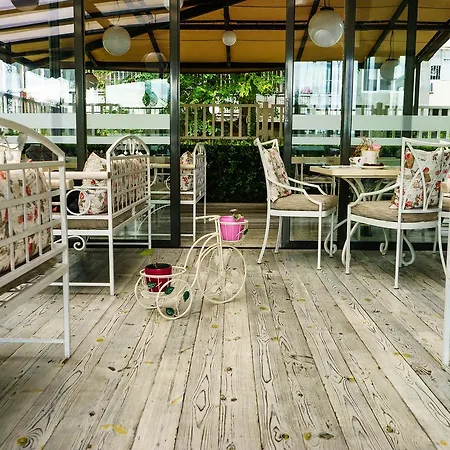 米兰酒店 酒店 3*